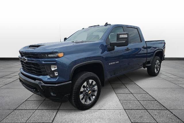 Used 2025 Chevrolet Silverado 2500 Custom w/ Custom Value Package