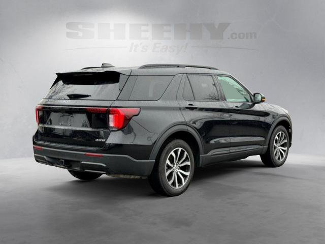 Certified 2025 Ford Explorer ST-Line AWD/4WD image 12