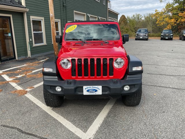 Used 2024 Jeep Wrangler Sport AWD/4WD image 3