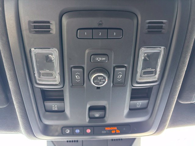 Used 2022 Cadillac Escalade Sport Platinum AWD/4WD image 32