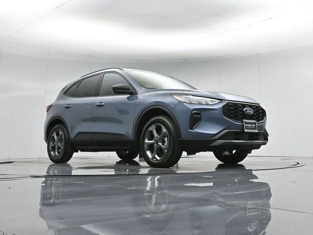 Certified 2025 Ford Escape ST-Line image 5