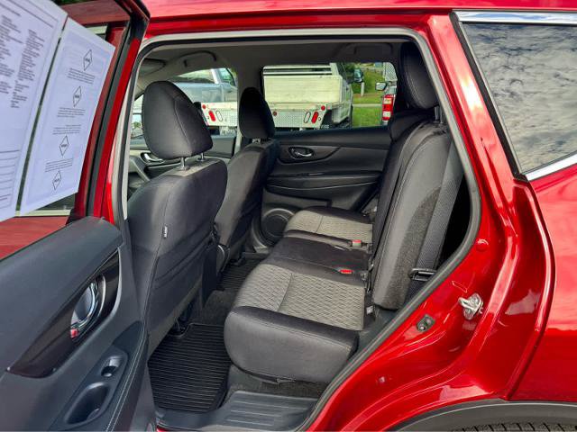 Used 2019 Nissan Rogue SV AWD/4WD image 11