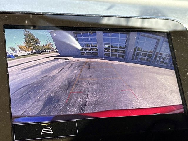 Used 2024 Chevrolet Equinox Premier w/ LPO, Floor Liner Package FWD image 15