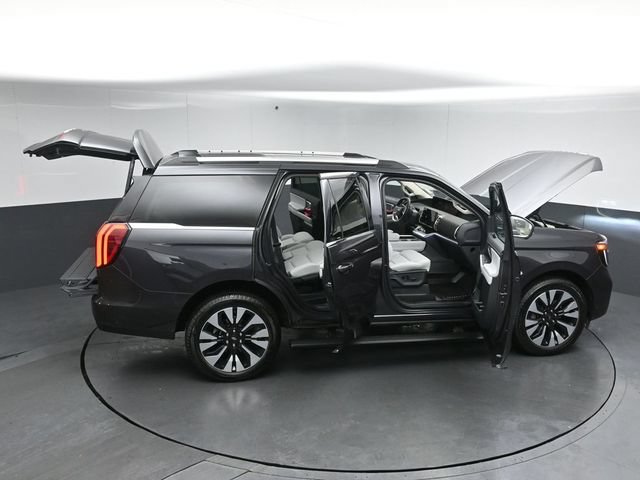 Certified 2025 Ford Expedition Platinum w/ Driver's Package AWD/4WD image 52