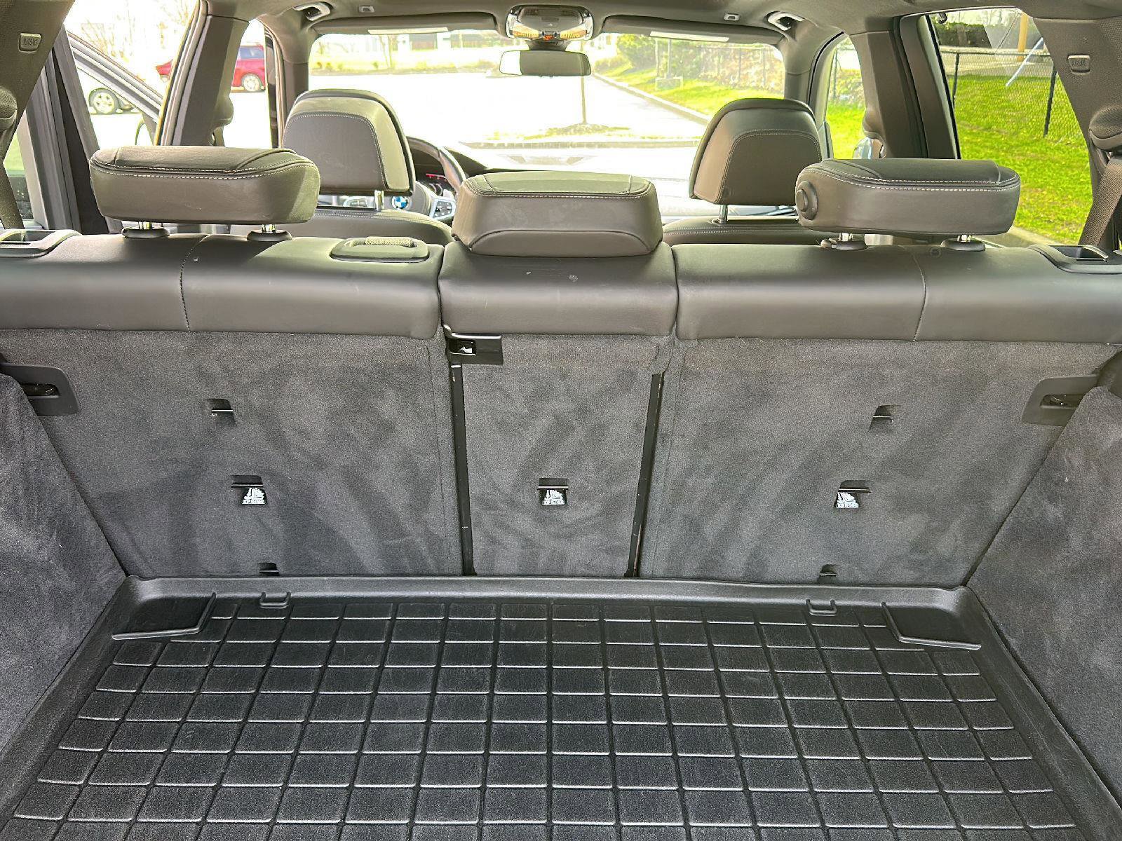 Used 2020 BMW X5 xDrive40i w/ M Sport Package image 33