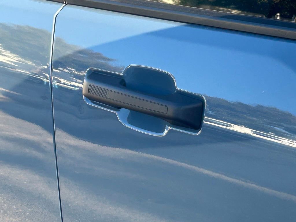 Certified 2024 Ford Maverick XLT image 20