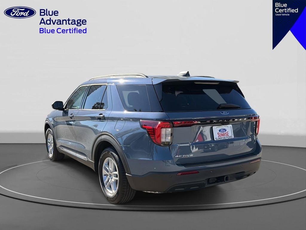 Certified 2025 Ford Explorer Active RWD image 7
