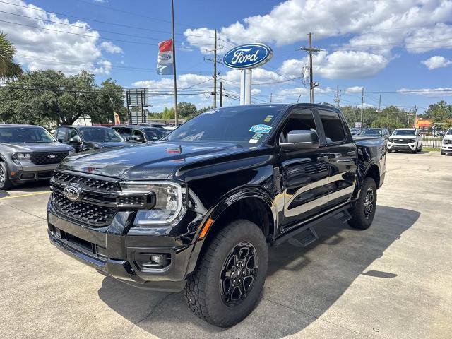 Certified 2025 Ford Ranger XLT w/ Black Appearance Package RWD image 3