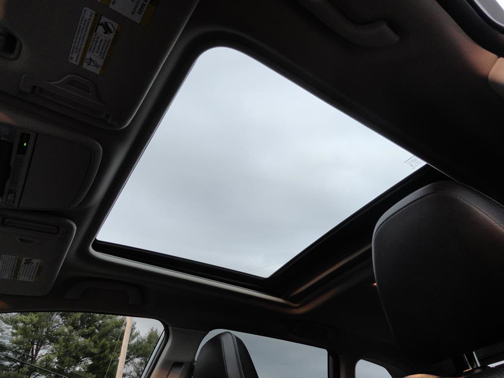 Used 2020 Subaru Forester Limited image 19