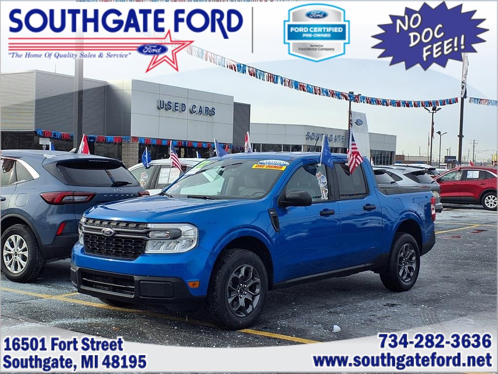 Certified 2022 Ford Maverick XLT image 1