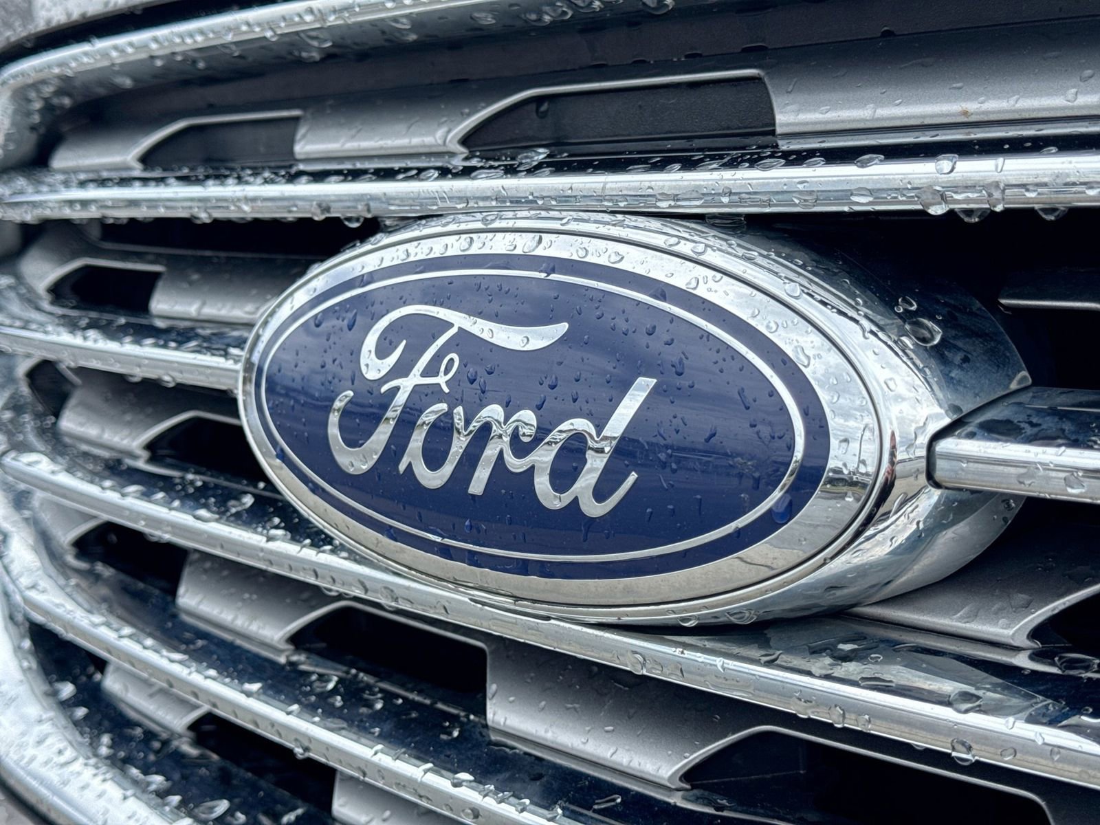 Certified 2020 Ford Edge SEL FWD image 10