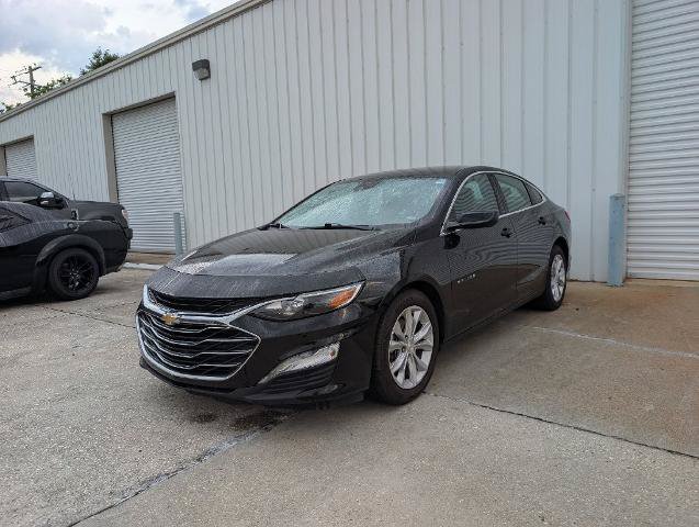 Used 2025 Chevrolet Malibu LT FWD image 1