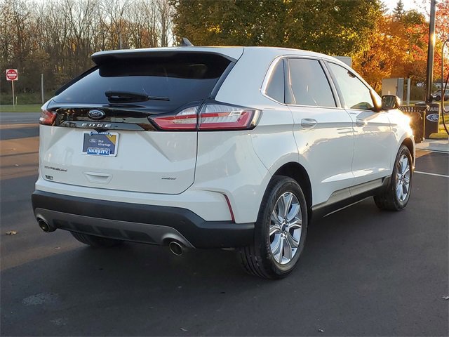 Certified 2022 Ford Edge Titanium w/ Equipment Group 301A image 3