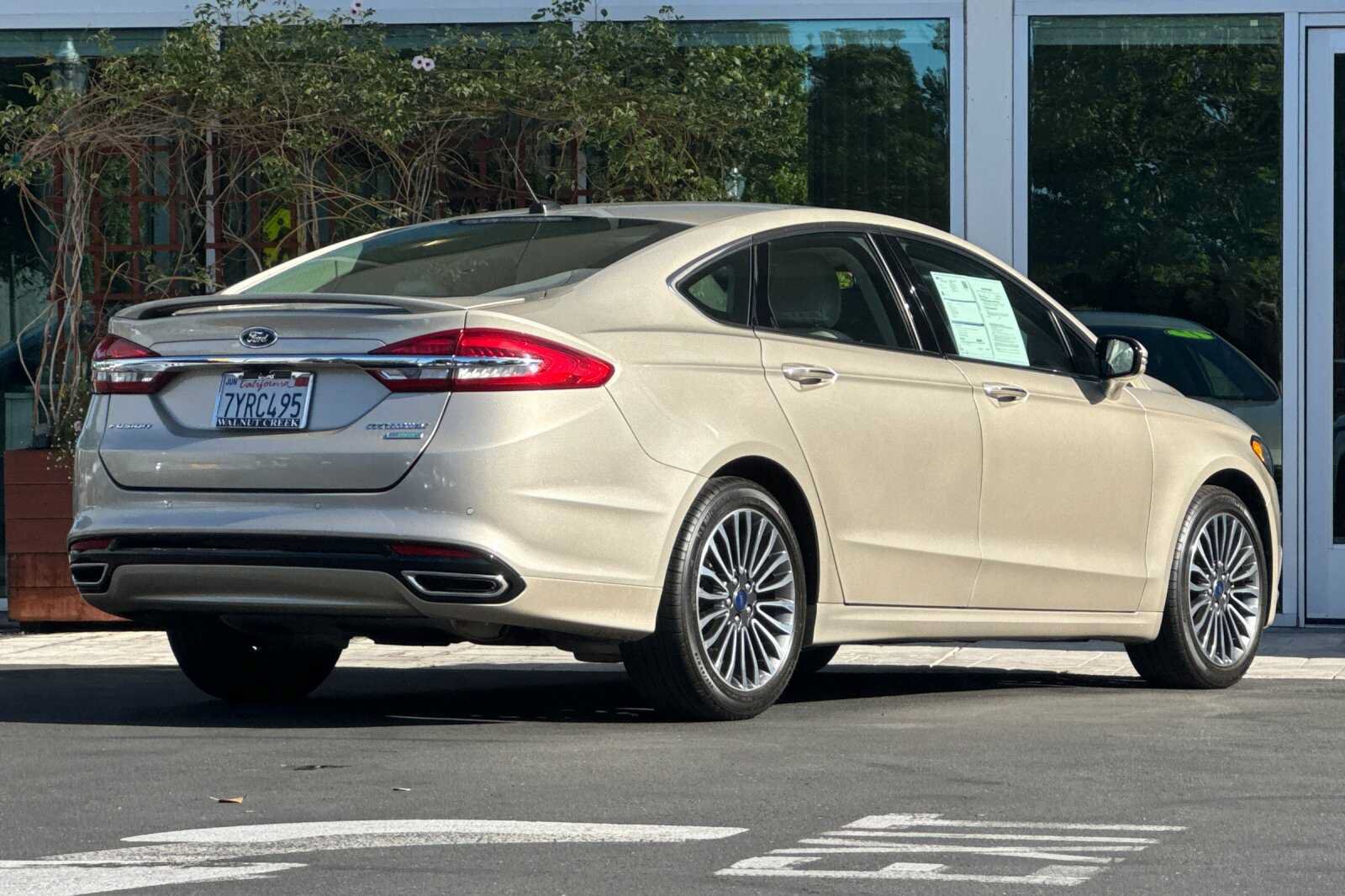 Certified 2017 Ford Fusion Titanium FWD image 4