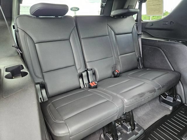 Used 2021 Chevrolet Tahoe Z71 w/ Z71 Off-Road Package AWD/4WD image 16
