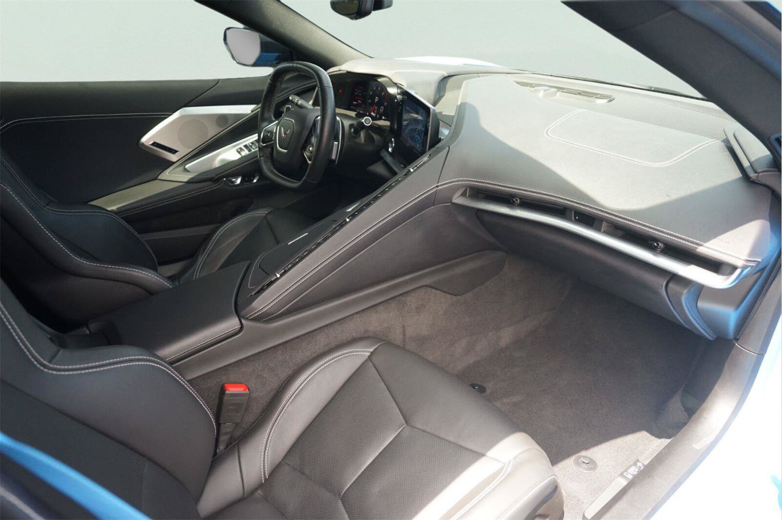 Used 2022 Chevrolet Corvette Stingray Preferred Conv w/ 2LT RWD image 11