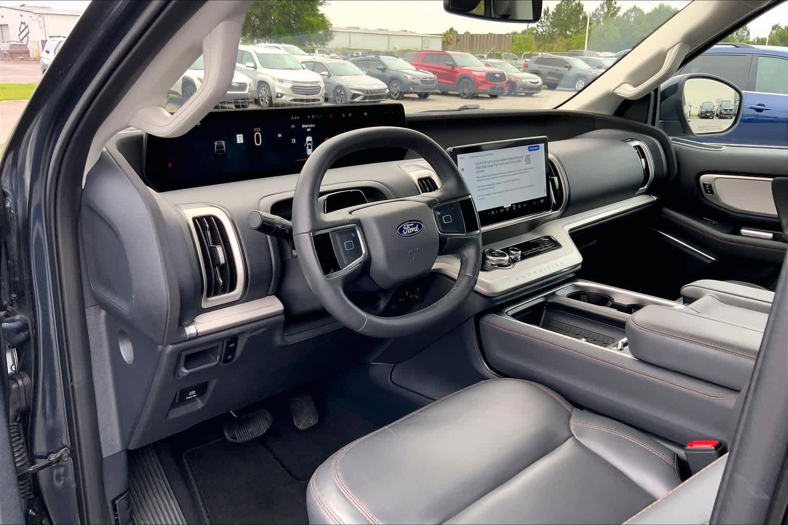 Certified 2025 Ford Expedition Max Active RWD image 19