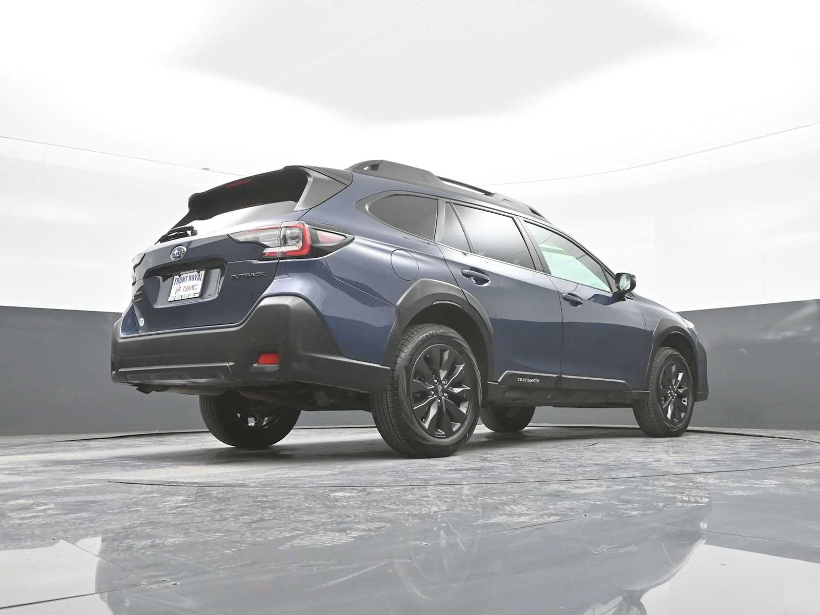 Used 2025 Subaru Outback Onyx Edition AWD/4WD image 42