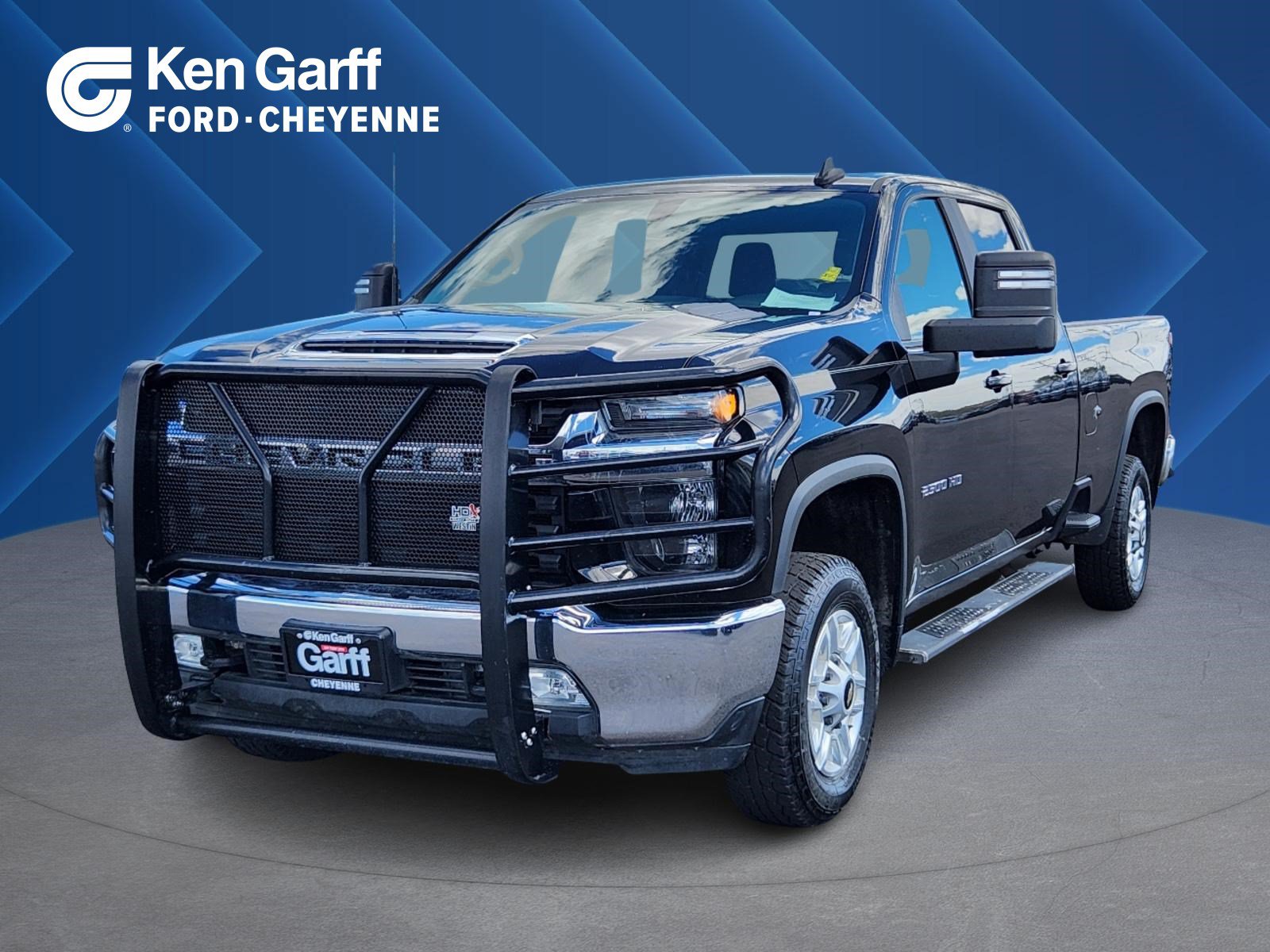 Used 2020 Chevrolet Silverado 2500 LT w/ Convenience Package AWD/4WD image 1
