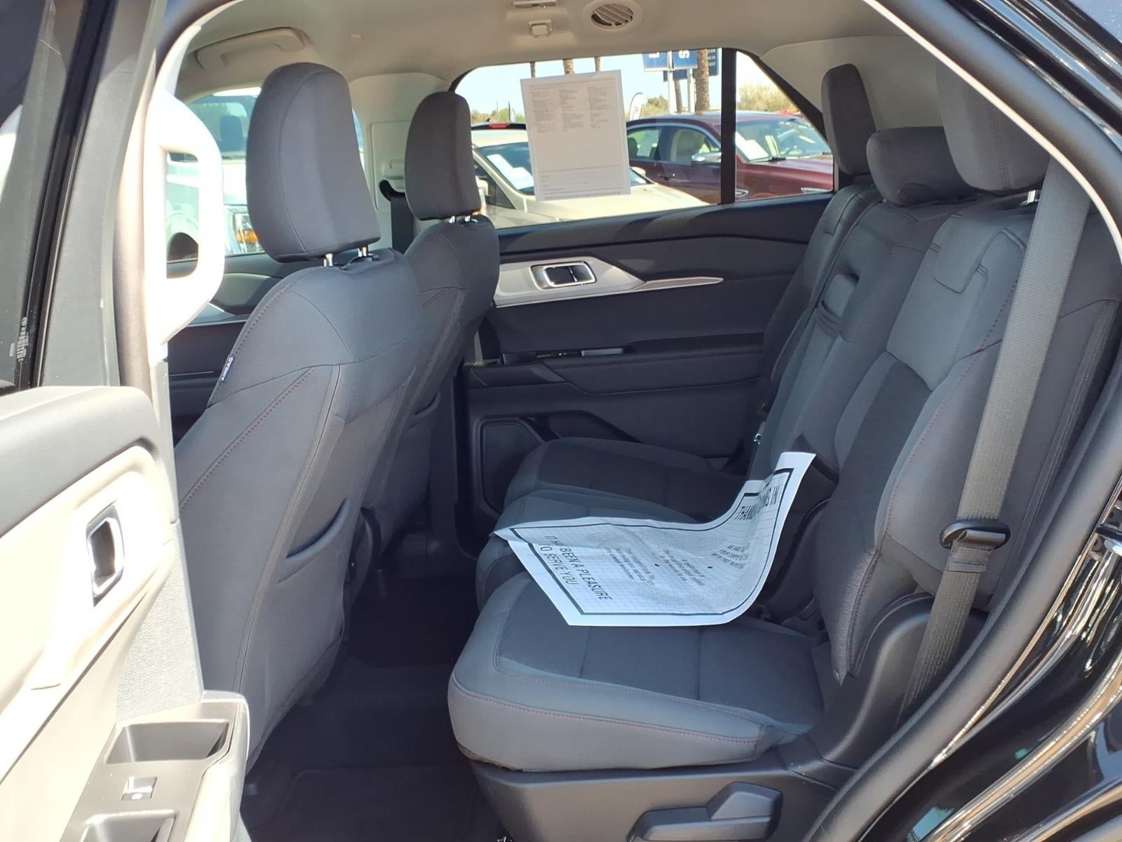 Certified 2026 Ford Explorer Active RWD image 18