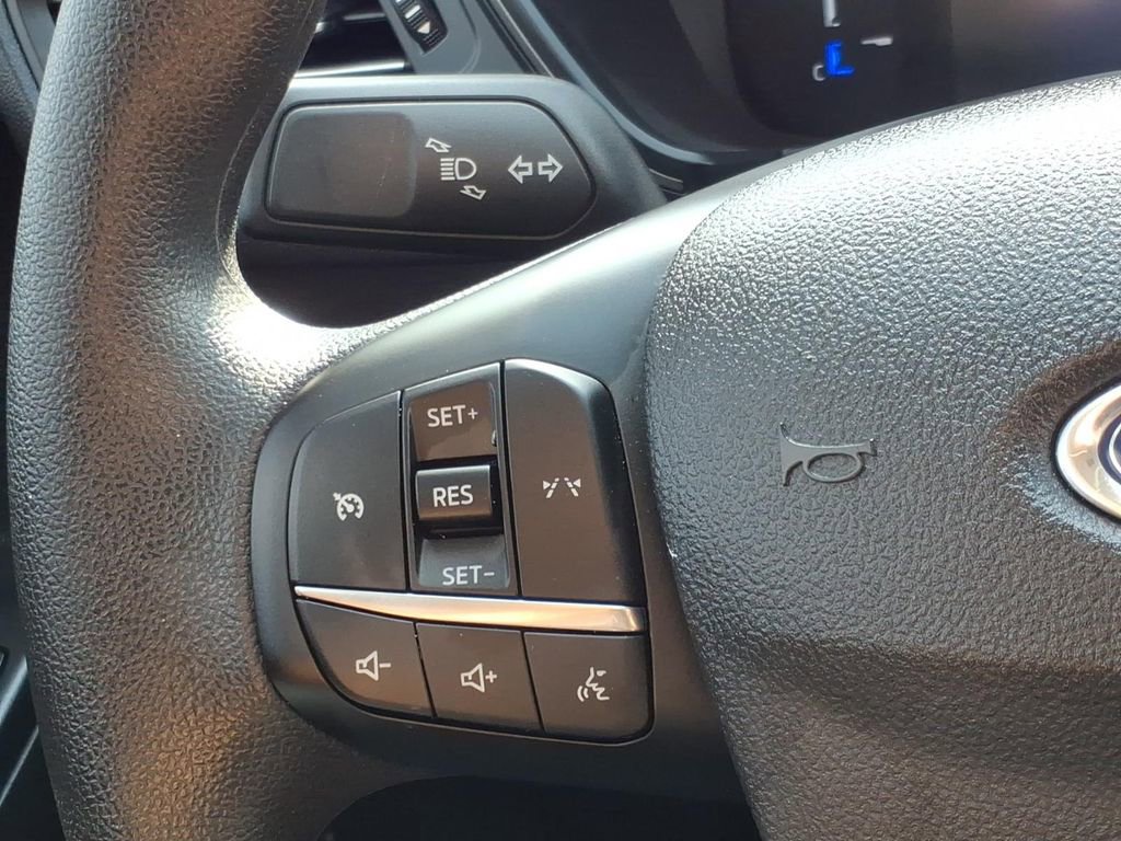 Certified 2025 Ford Escape Active FWD image 24