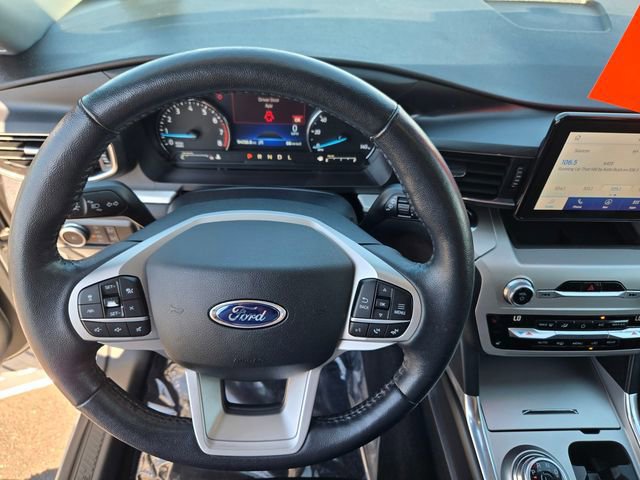 Certified 2021 Ford Explorer XLT w/ Equipment Group 202A image 19