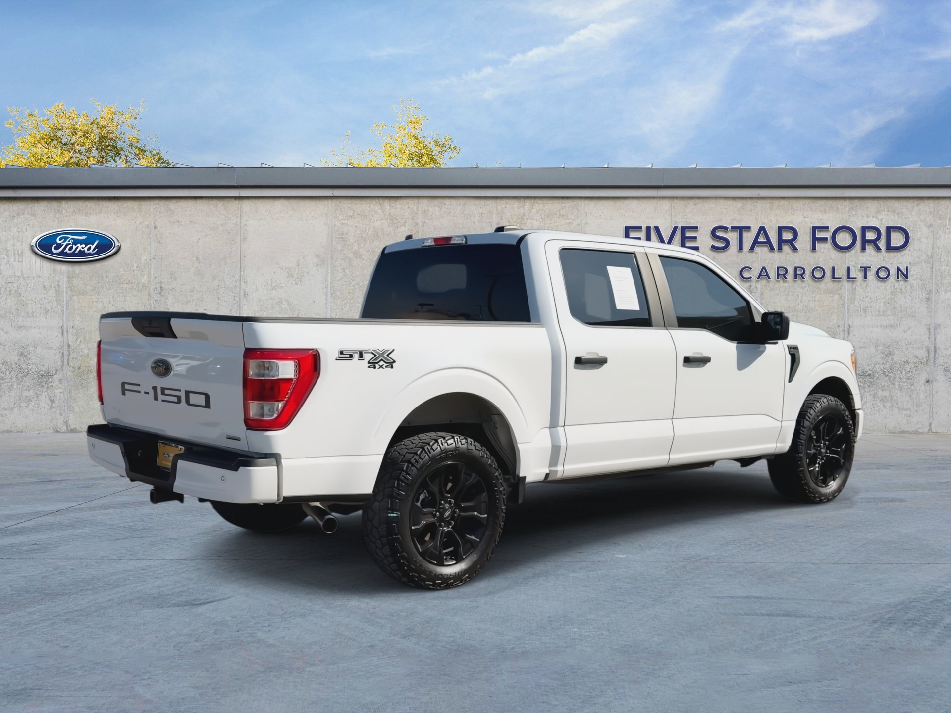 Certified 2022 Ford F150 XL w/ STX Black Appearance Package AWD/4WD image 8
