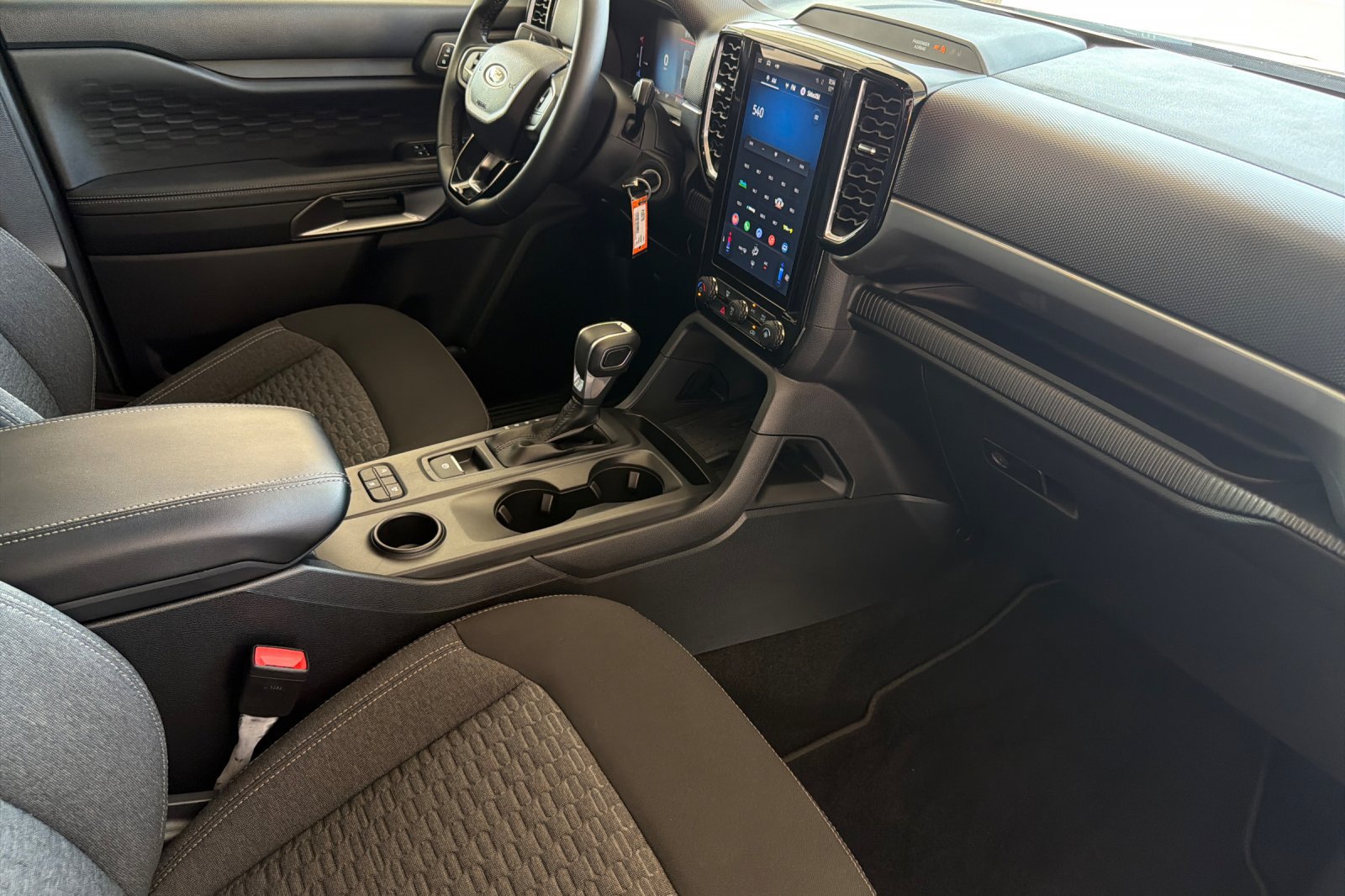 Certified 2025 Ford Ranger XLT w/ Convenience Package RWD image 14