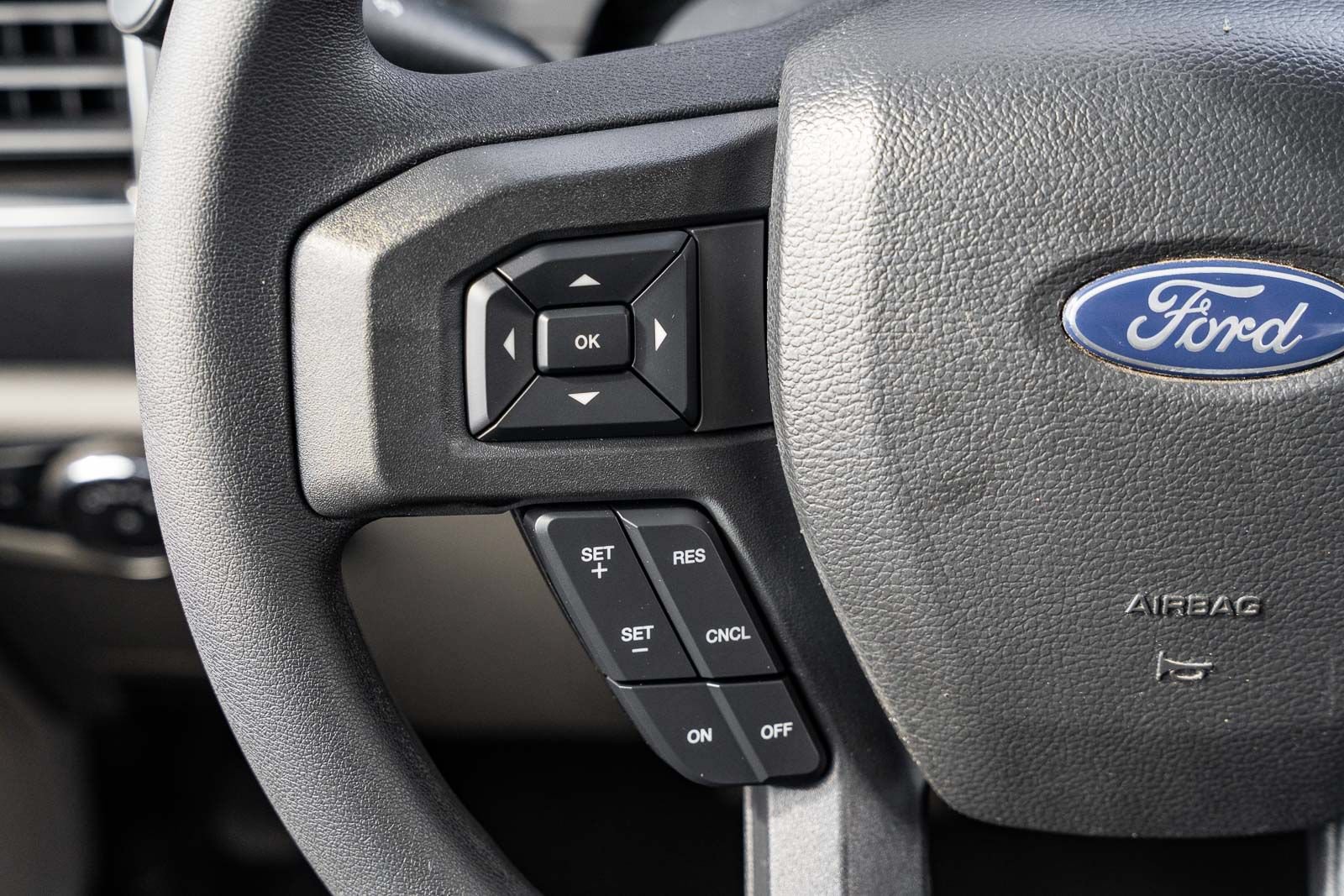 Certified 2022 Ford F350 XLT AWD/4WD image 24