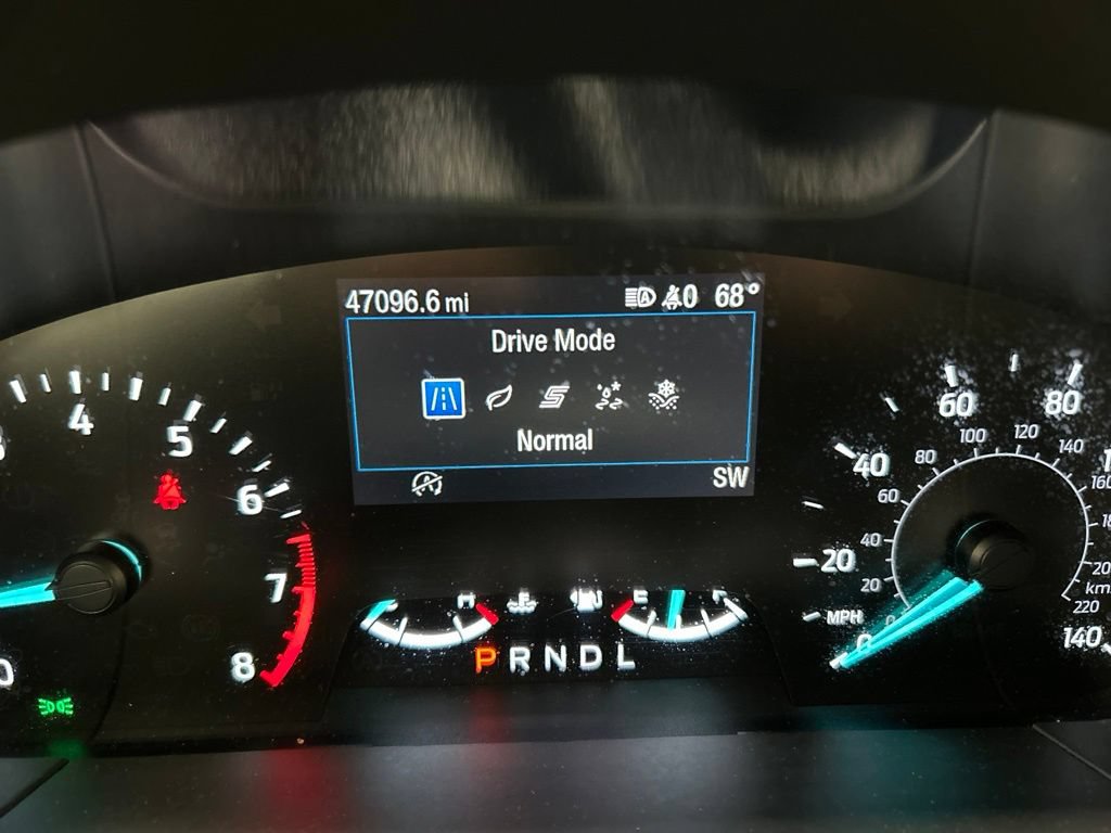 Certified 2021 Ford Escape SE w/ SE Sport Appearance Package FWD image 22