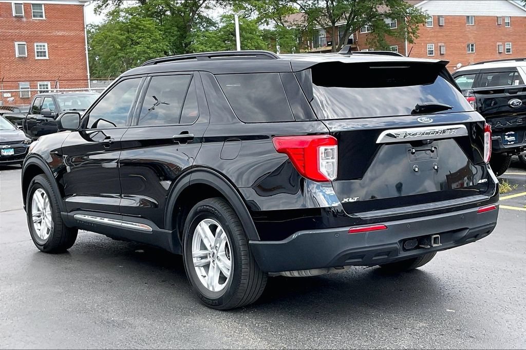 Certified 2022 Ford Explorer XLT AWD/4WD image 10