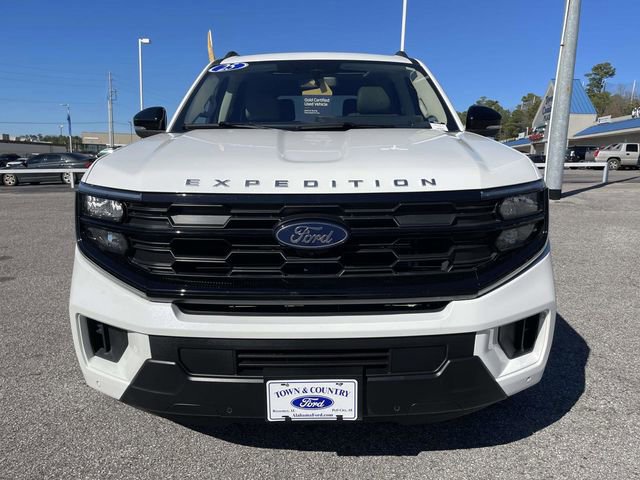 Certified 2025 Ford Expedition Active image 8