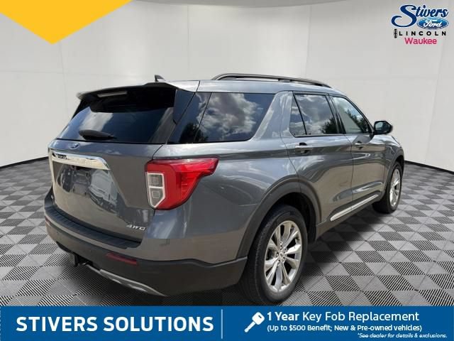 Certified 2023 Ford Explorer XLT w/ Equipment Group 202A AWD/4WD image 6
