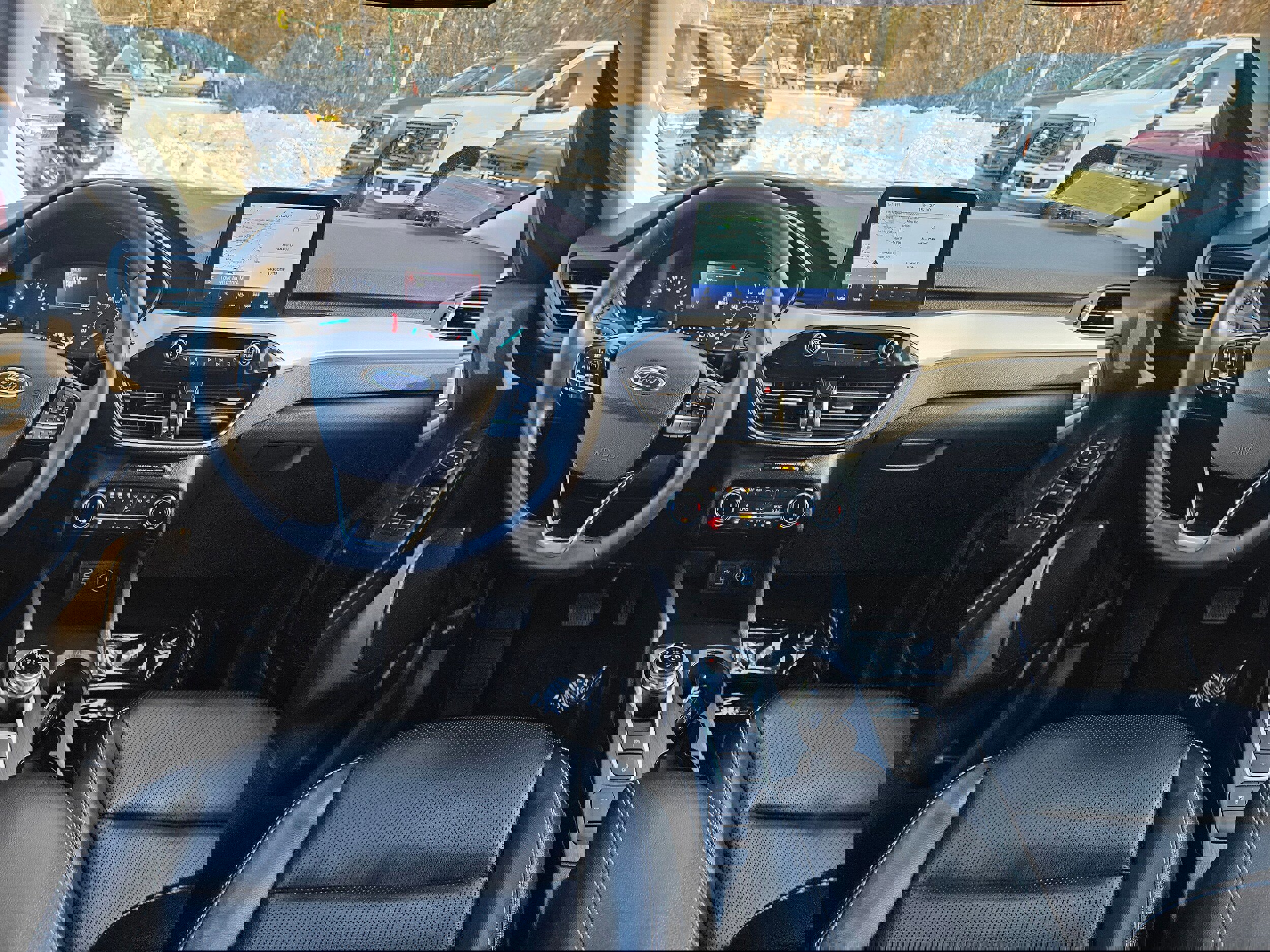 Certified 2022 Ford Escape SEL w/ Class II Trailer Tow Package image 12