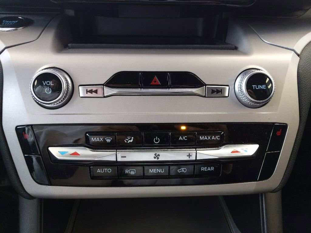 Certified 2023 Ford Explorer XLT AWD/4WD image 22