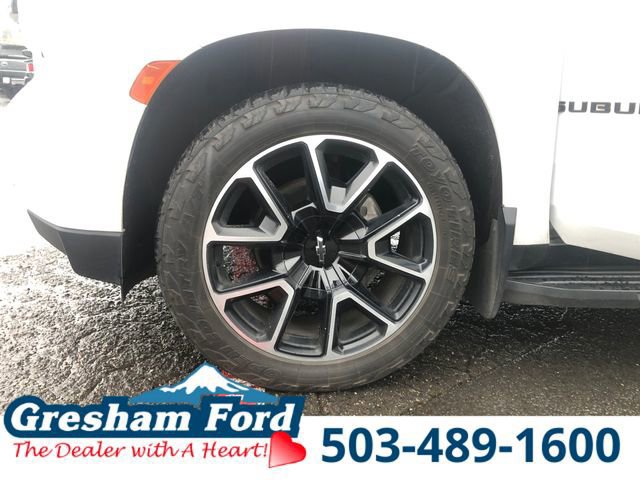 Used 2021 Chevrolet Suburban RST w/ Luxury Package AWD/4WD image 30