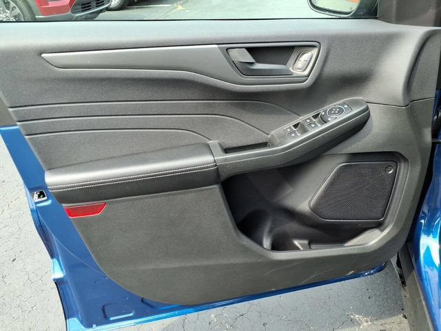 Certified 2023 Ford Escape Active AWD/4WD image 13