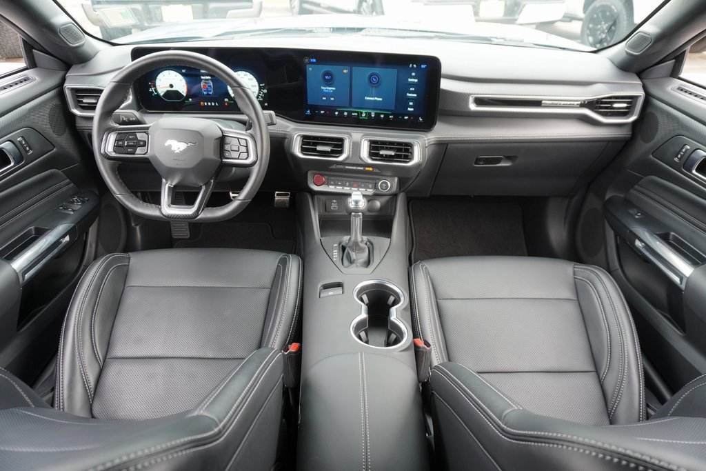 Certified 2025 Ford Mustang Premium image 17