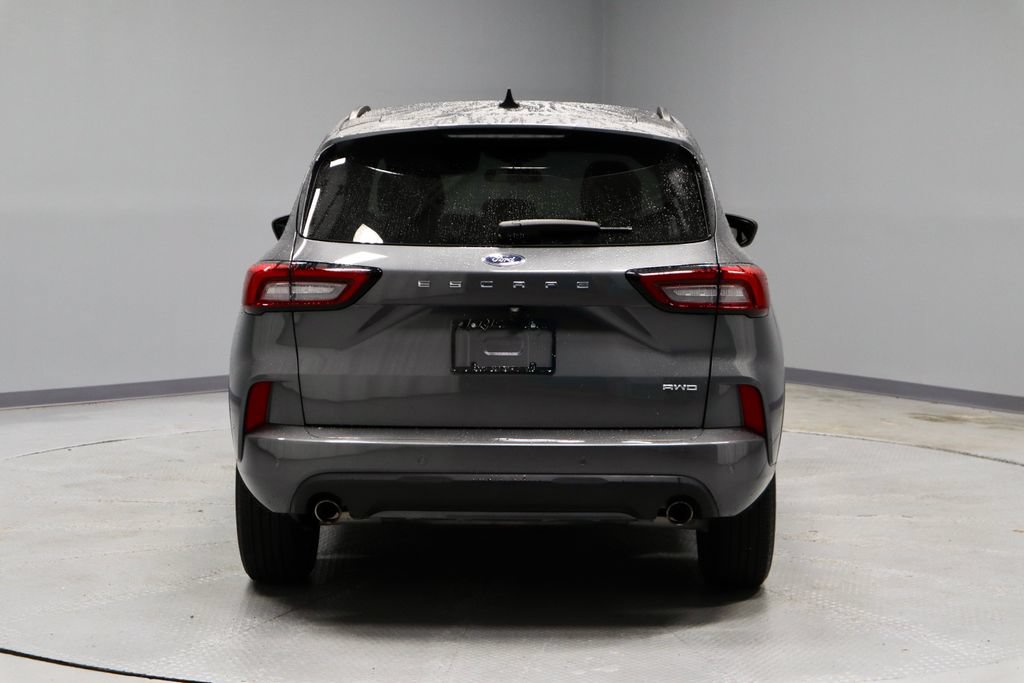 Certified 2024 Ford Escape ST-Line w/ Tech Pack #1 AWD/4WD image 11