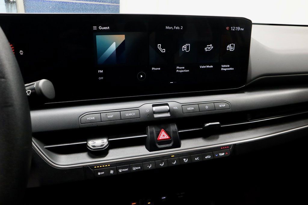 Used 2025 Kia K4 LXS image 31