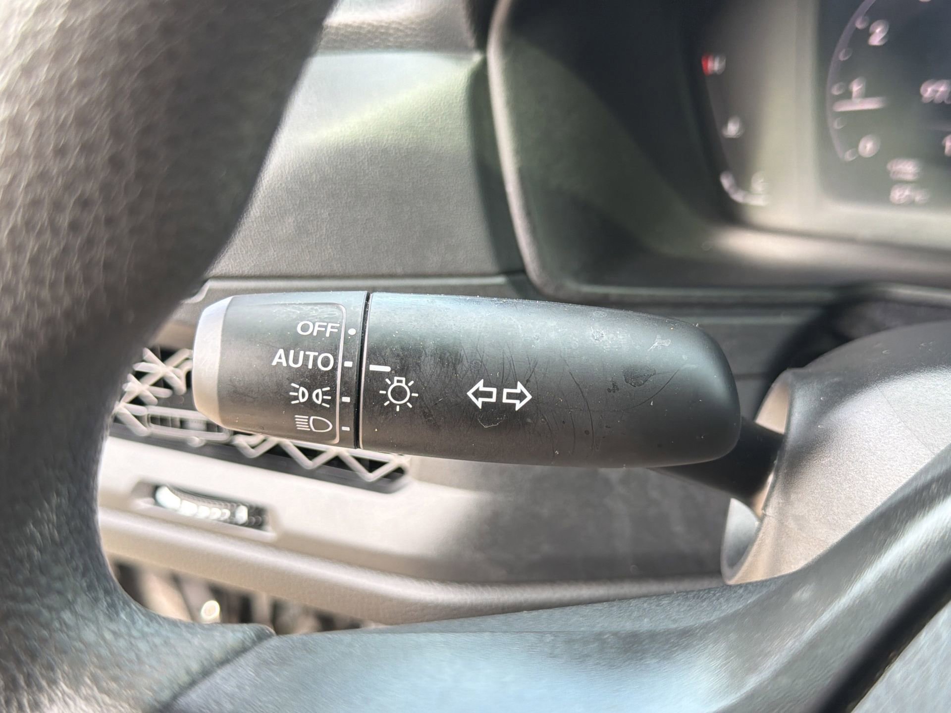 Used 2025 Honda Accord LX image 20