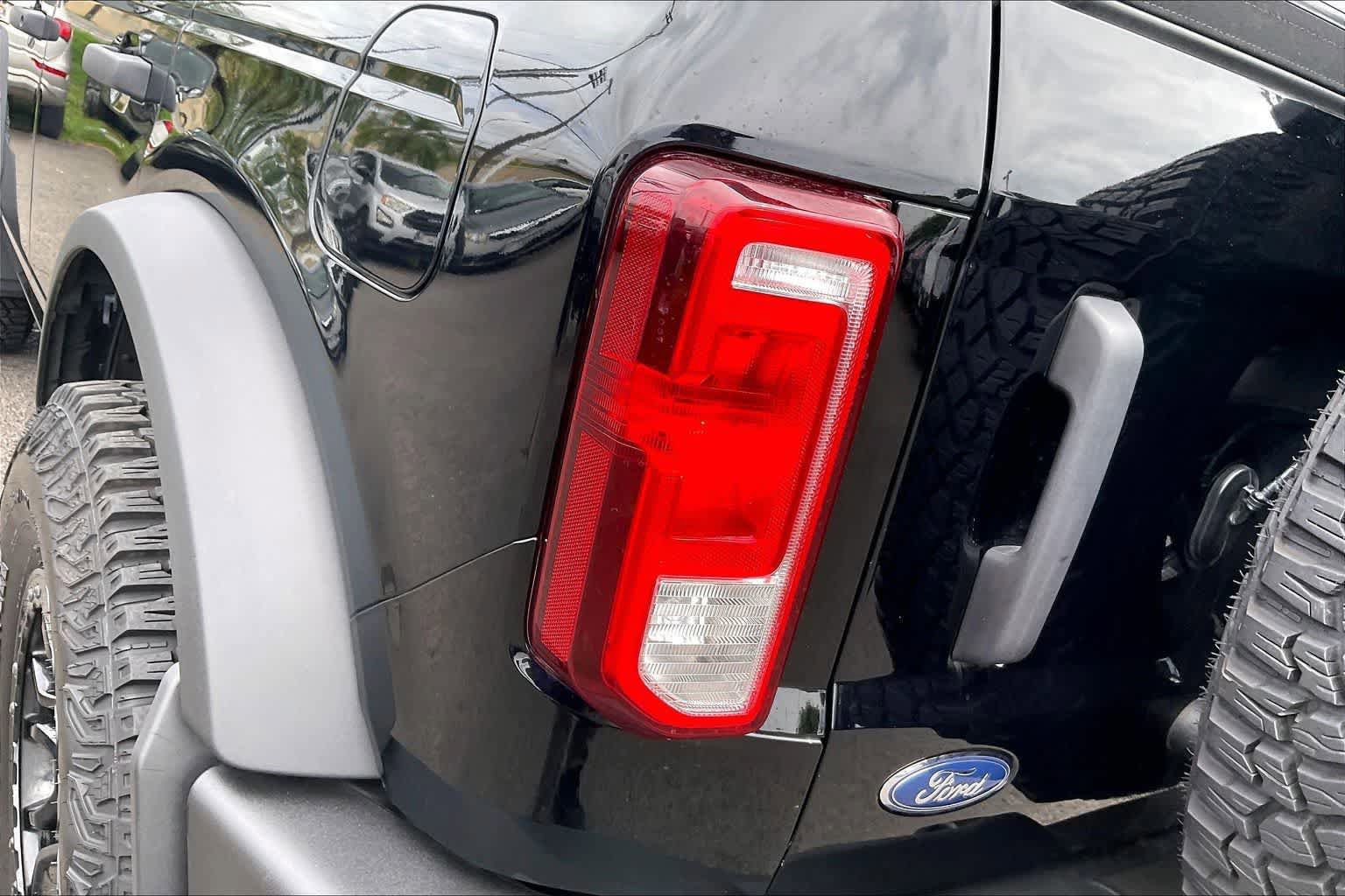 Certified 2023 Ford Bronco 4-Door AWD/4WD image 32