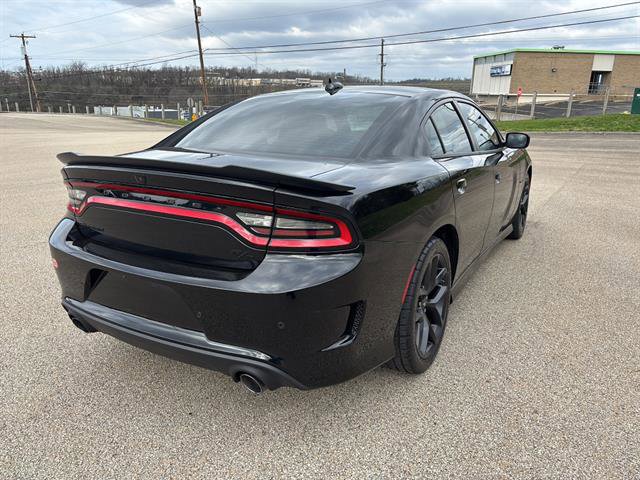 Used 2022 Dodge Charger R/T w/ Plus Group image 5