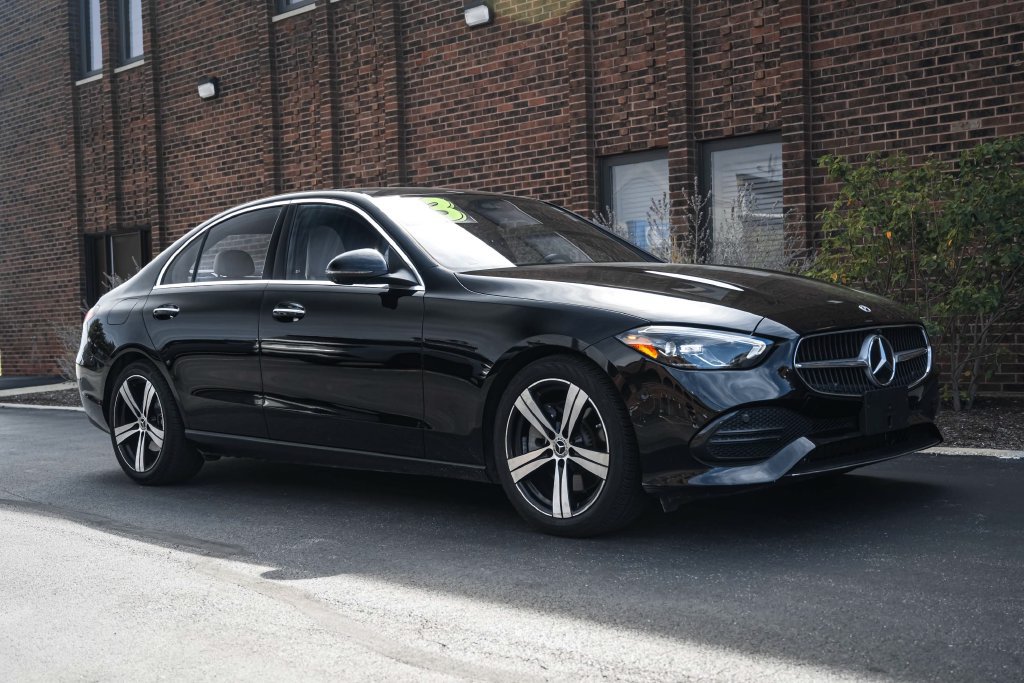 Used 2023 Mercedes-Benz C 300 4MATIC Sedan w/ Exclusive Trim Package image 13