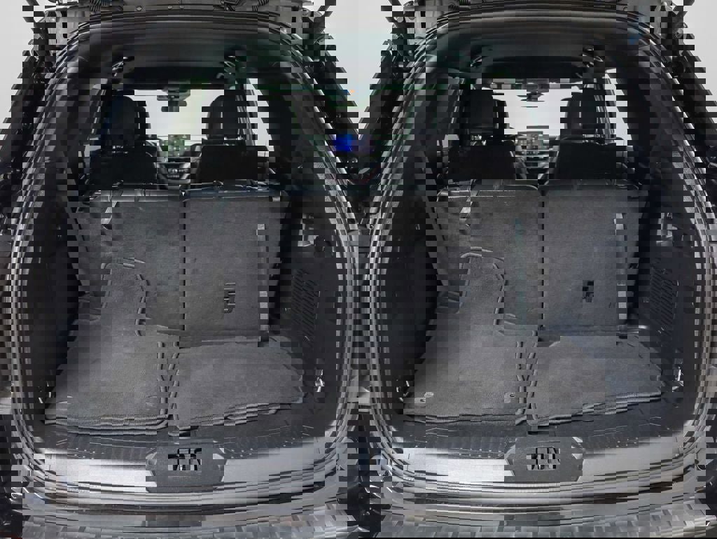 Certified 2025 Ford Explorer ST-Line image 16