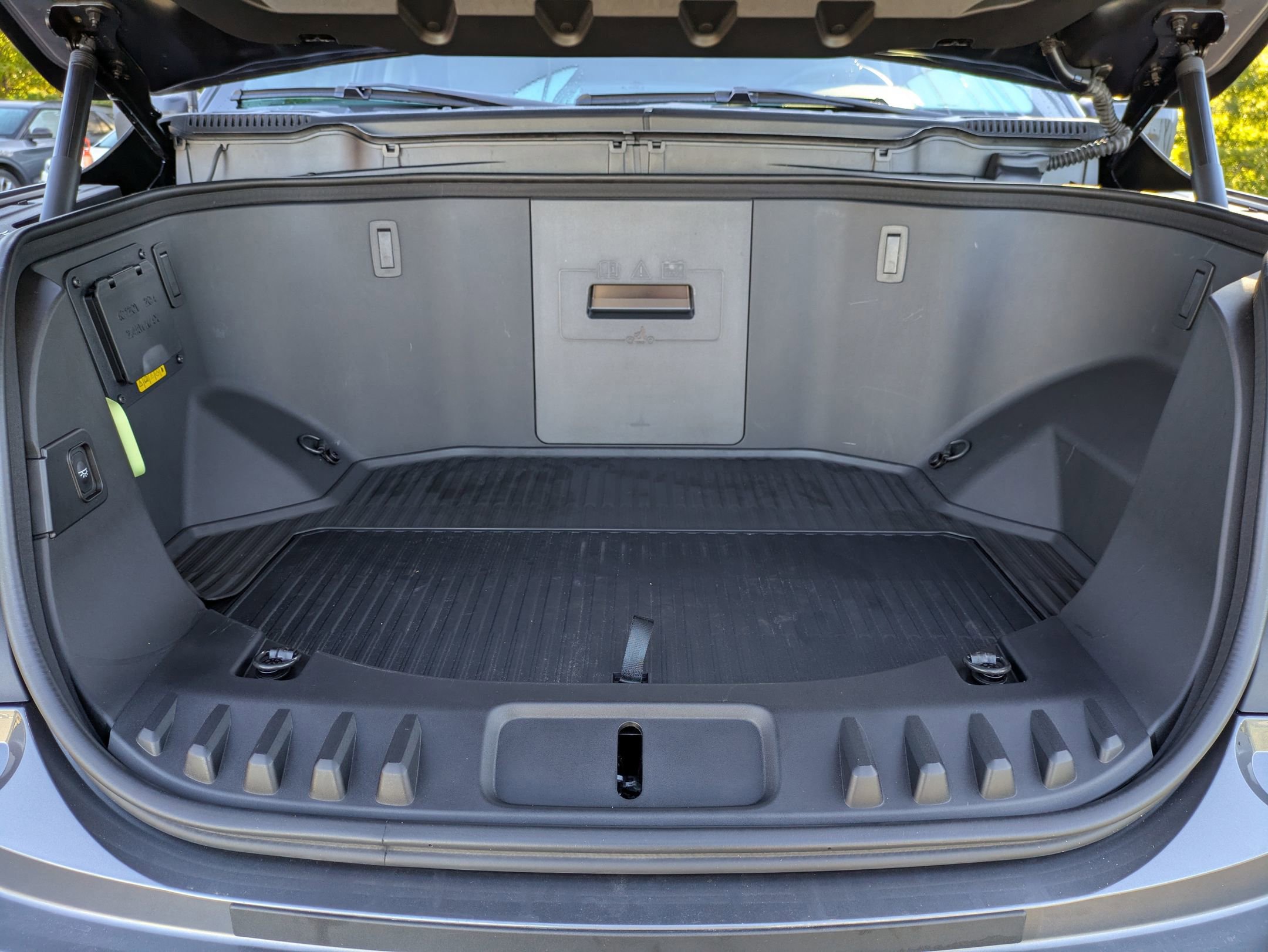 Certified 2024 Ford F150 Lightning XLT image 44