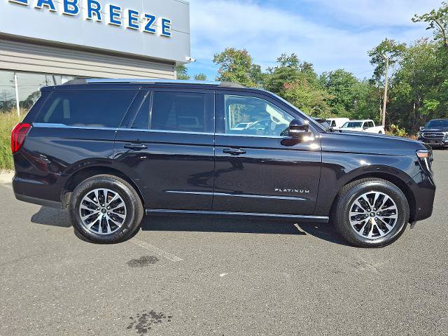 Certified 2025 Ford Expedition Platinum AWD/4WD image 7