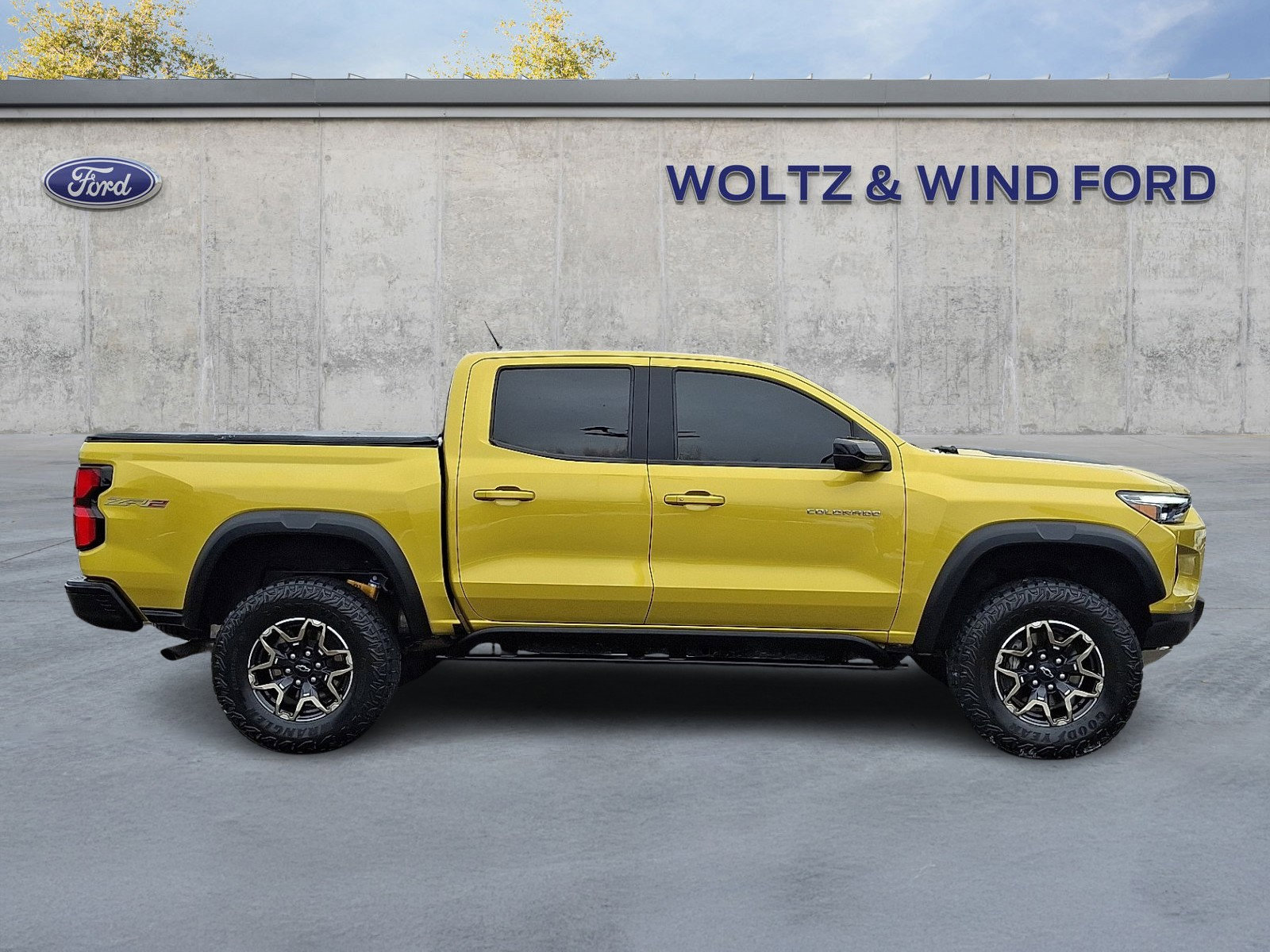 Used 2023 Chevrolet Colorado ZR2 image 7