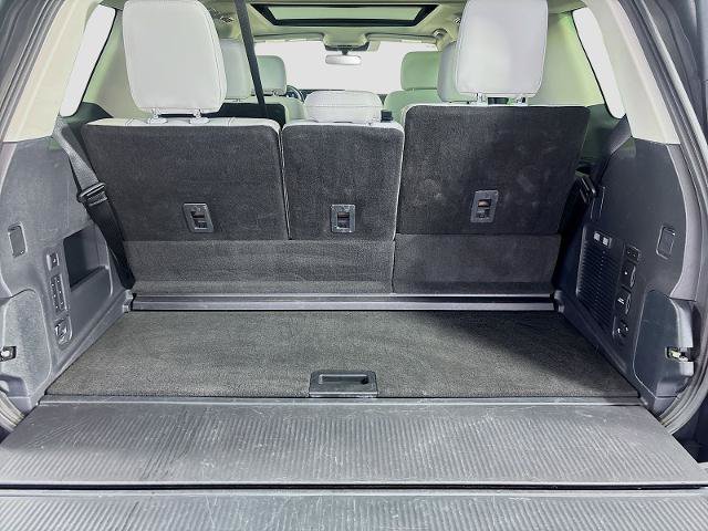 Certified 2025 Ford Expedition Platinum AWD/4WD image 28