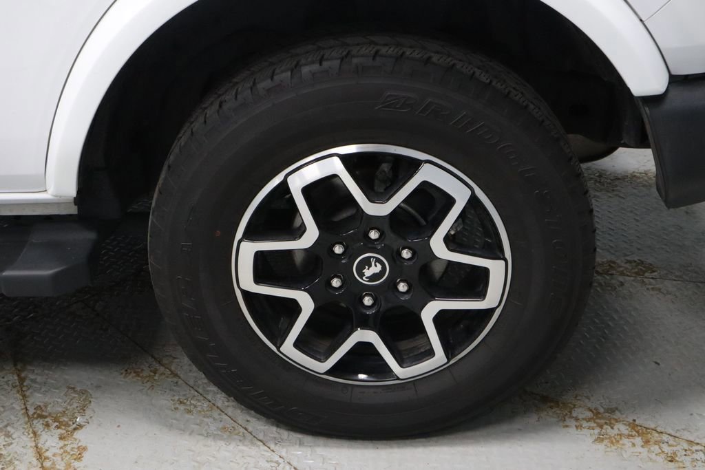 Certified 2024 Ford Bronco Outer Banks image 16